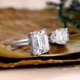 EULALIE Emerald & Pear Cut Moissanite Toi et Moi Open Ring